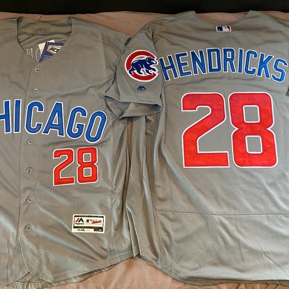 Majestic Flex Base CHICAGO CUBS KYLE HENDRICKS Men's JERSEY Sz 40,44 or 48  New - Picture 1 of 6